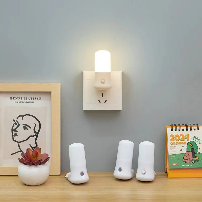 LED Night Light with Smart Light Sensor