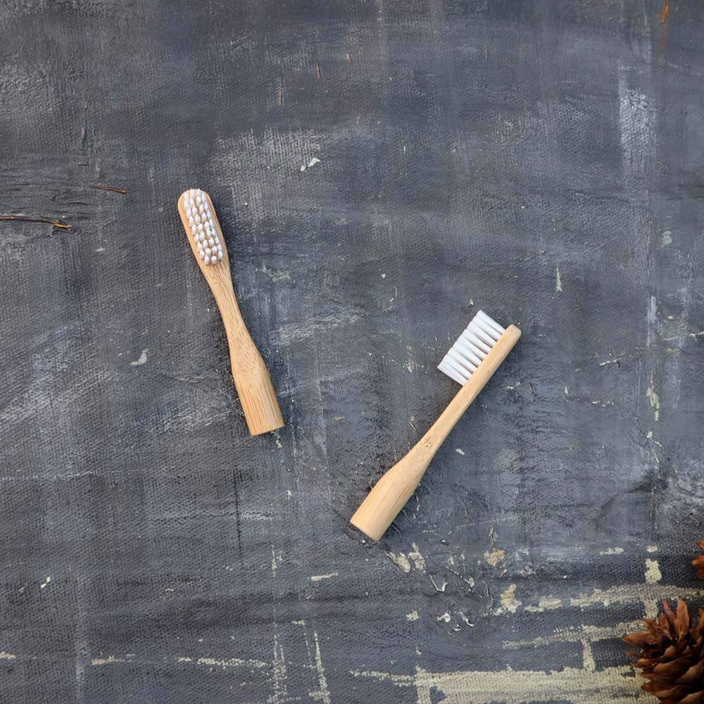 Bamboo Toothbrush Travel Case – Refillable & Eco-Friendly-3